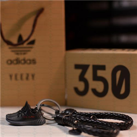 Yeezy Boost 350 V2 OG Black Red 3D Mini Sneaker Keychains with Box and Bag